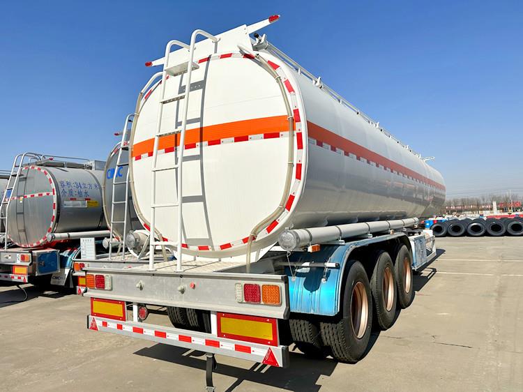 CIMC 45000 Liters Diesel Fuel Tanker Trailer for Sale