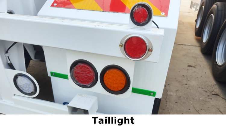 CIMC 4 Axle Cement Bulker Truck Price for Sale