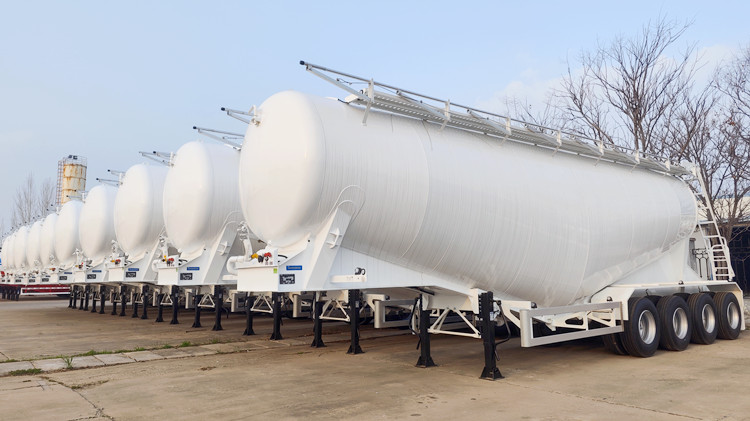 CIMC 4 Axle Cement Bulker Truck Price for Sale
