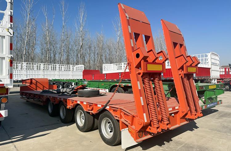CIMC 4 Axle 100 Ton Lowbed Trailer for Sale