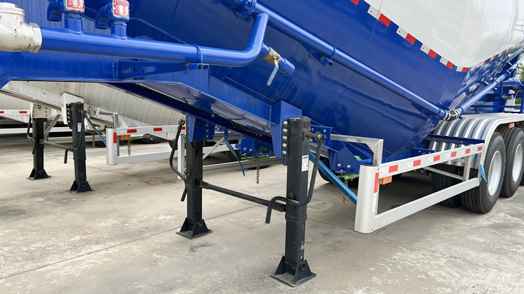 Several CIMC Cement Tanker Trailers are Ready to Ship