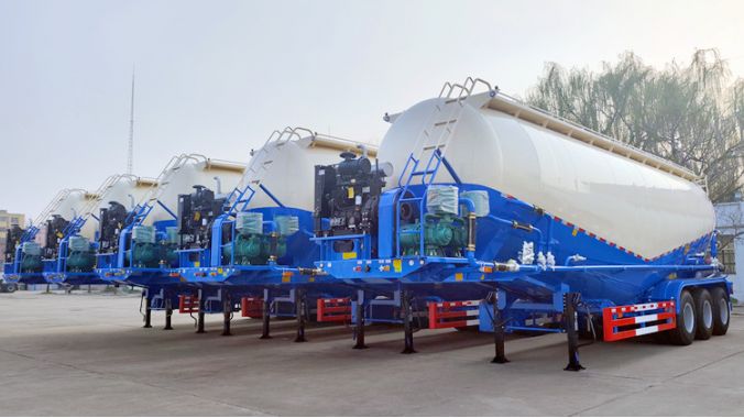 CIMC Tri Axle Bulk Cement Tanker